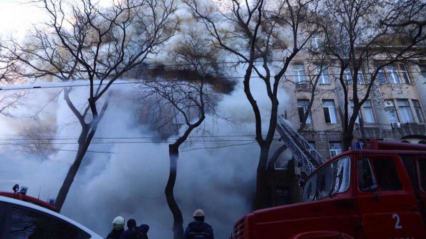 Пожар в одесском колледже: погиб преподаватель,  21 человек - в больнице