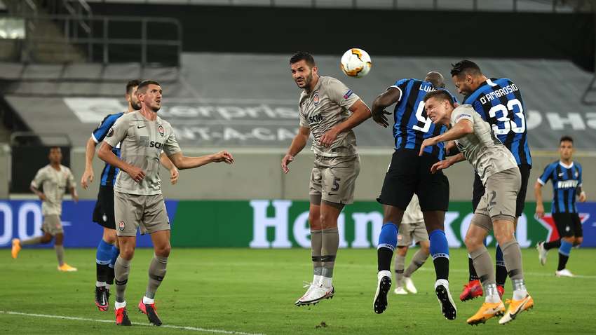 Полуфинал Лиги Европы: "Интер" разгромил донецкий "Шахтер" (видео всех голов)