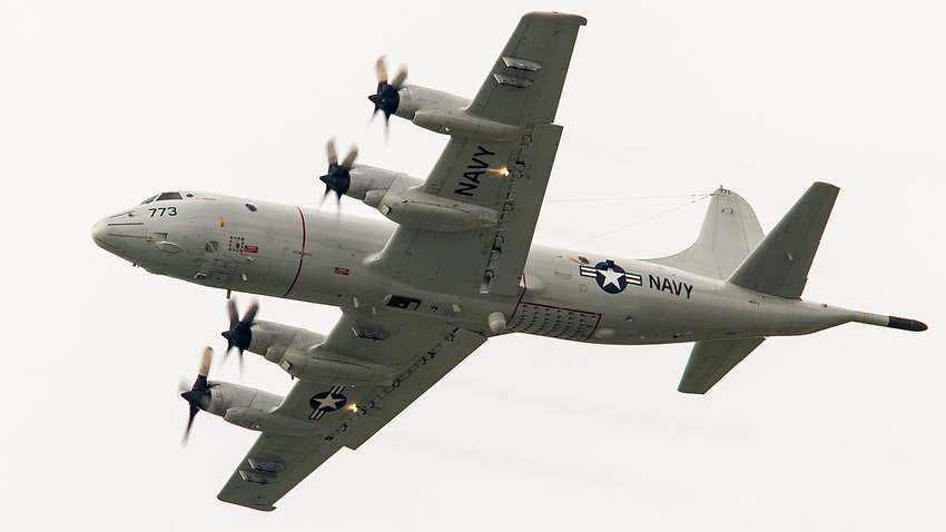 США подняли третий самолет в направлении Крыма: появились новые подробности США подняли третий самолет в направлении Крыма: появились новые подробности