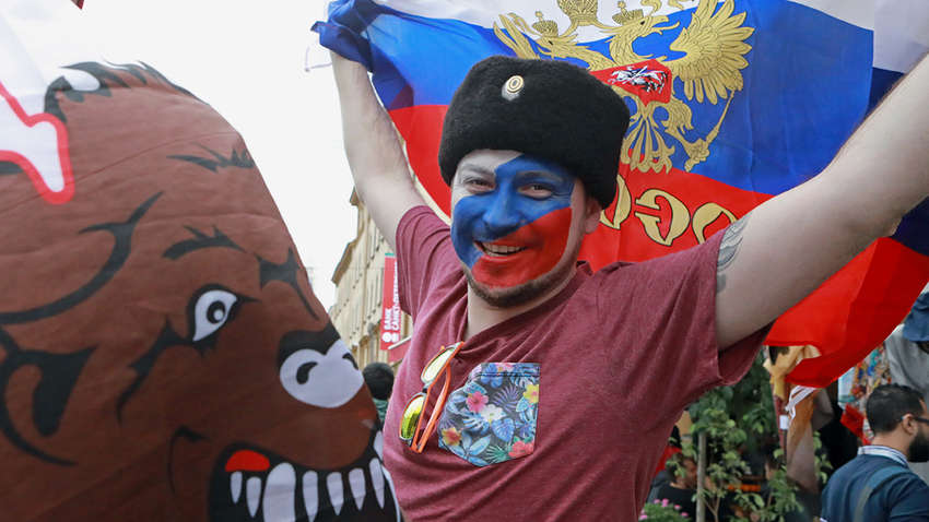 В РФ пригрозили женщинам «превращением в пепел» и сказали, каких мужчин считать полноценными 