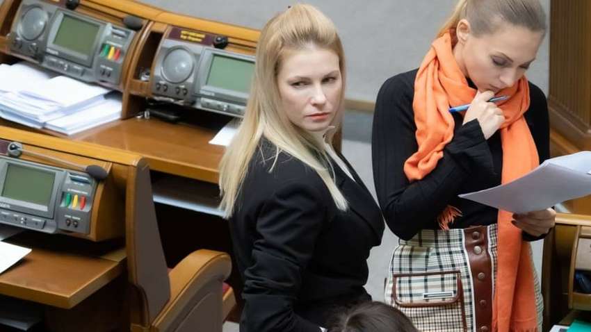 Кто заменит Новосад: «слуги» предлагают на место министра образования одну из своих