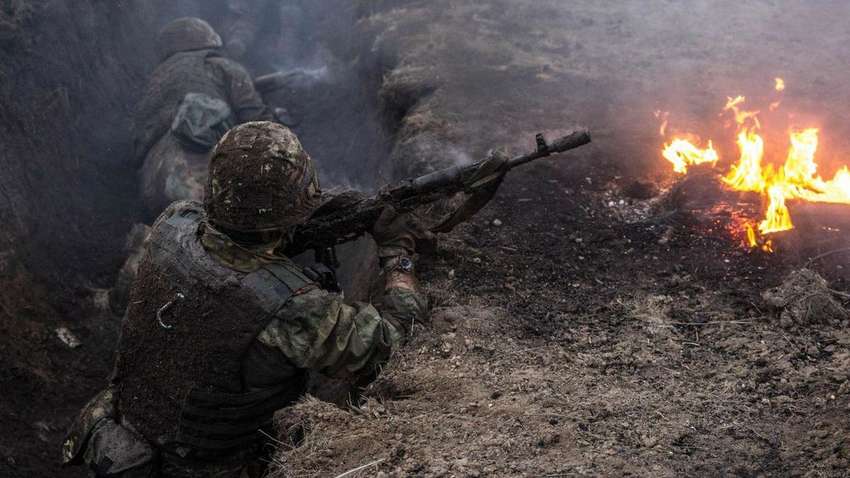 ТОП событий вторника: кровопролитие на Донбассе и заявление Януковича о Евромайдане