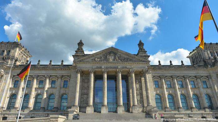 У Німеччині набирає обертів черговий скандал, пов'язаний з Росією У Німеччині набирає обертів черговий скандал, пов'язаний з Росією