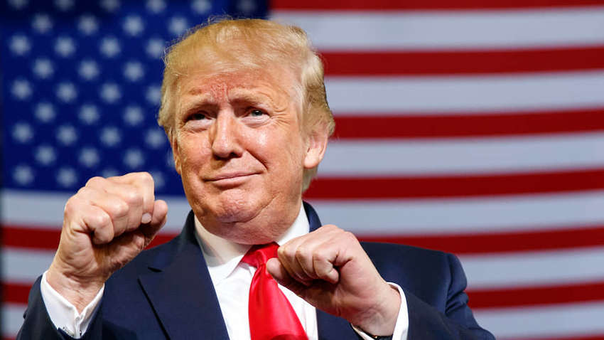 Трамп годами публиковал ложную информацию о доходах Trump Hotel Трамп годами публиковал ложную информацию о доходах Trump Hotel