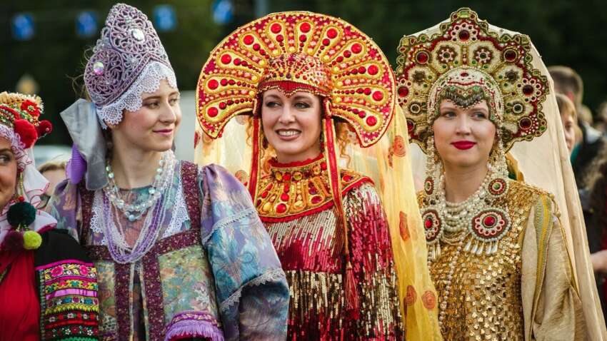 Россияне массово ищут, как уехать из страны 