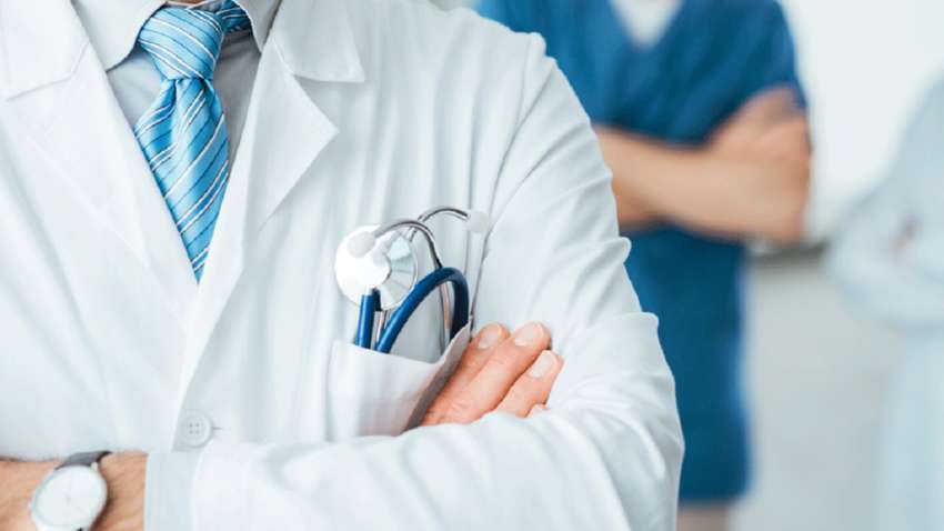 Платные медицинские услуги в 2025 году: какие услуги останутся бесплатными