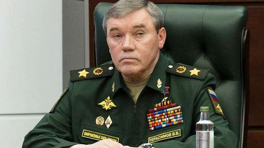 Про що свідчить чергова рокіровка в воєнному керівництві РФ за версією Денисенка