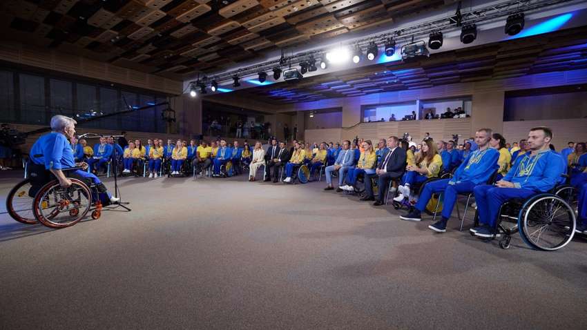 Все вы - уже чемпионы: как президент провел украинских паралимпийцев в Токио