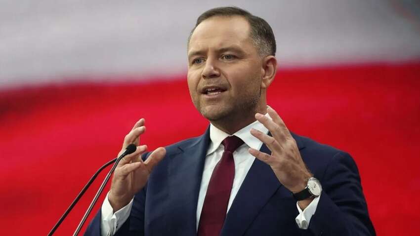 Навроцький анонсував нове жорстке рішення щодо українців: перші подробиці Навроцький анонсував нове жорстке рішення щодо українців: перші подробиці