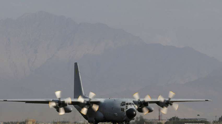 У Кабулі обстріляли італійський літак: чи є потерпілі
