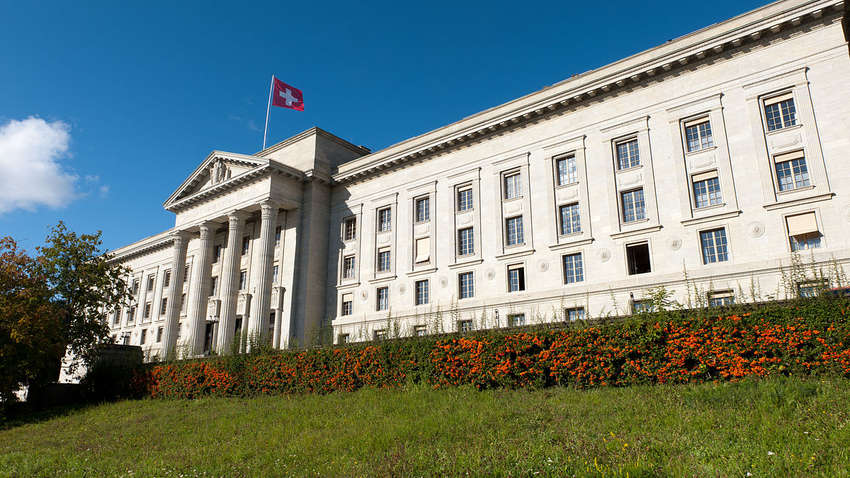 Суд Швейцарии: Россия обязана выплатить компенсацию украинским фирмам