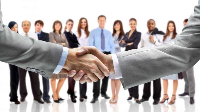 Гончарук розповів, що робить уряд для легалізації ринку праці в Україні