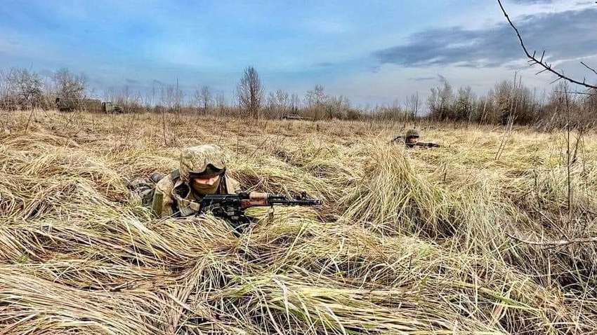 Война в Украине: о чем говорят действия Украины, Запада, России – как ситуация может развиваться дальше