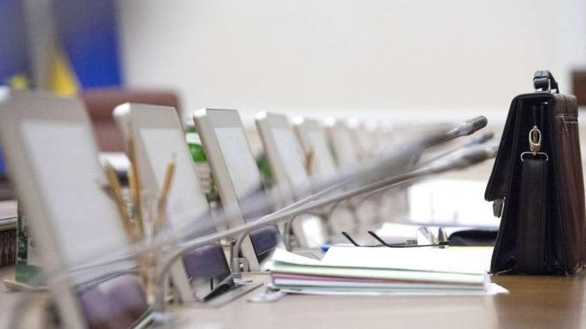 Ризики та надії масштабної приватизації в Україні