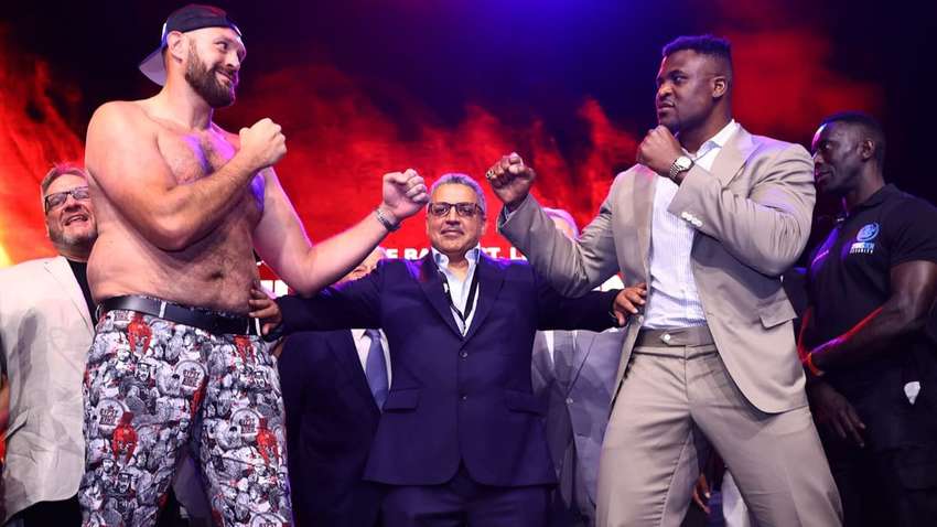 Фьюри победит Нганну досрочно: коэффициенты букмекеров на бой