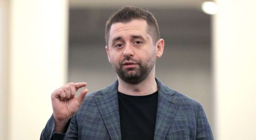 На фоне заявлений Арахамии евродепутат заподозрила украинские власти в употреблении наркотиков