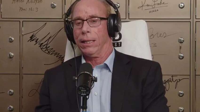 Уфологу запропонували 2 мільярди за мовчання: сенсаційні подробиці скандалу в США Уфологу запропонували 2 мільярди за мовчання: сенсаційні подробиці скандалу в США