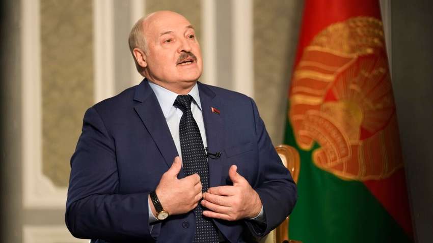 Лукашенко заявив, що сусідні країни "мріють" про білоруську диктатуру