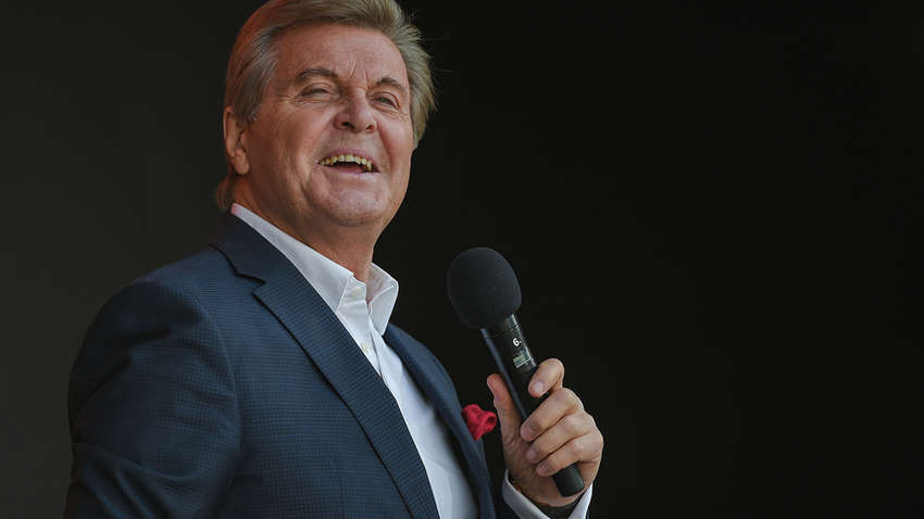 800 тысяч одна упаковка лекарства: певец с РФ заболел смертельным заболеванием