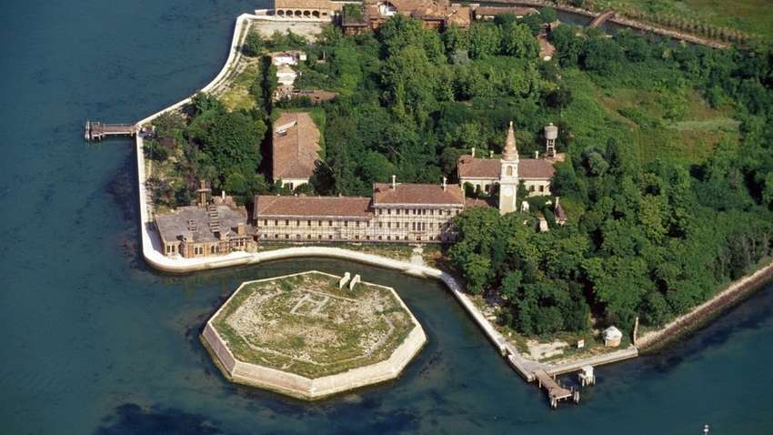 Пять туристических мест, от которых мурашки по коже (ФОТО) Пять туристических мест, от которых мурашки по коже (ФОТО)