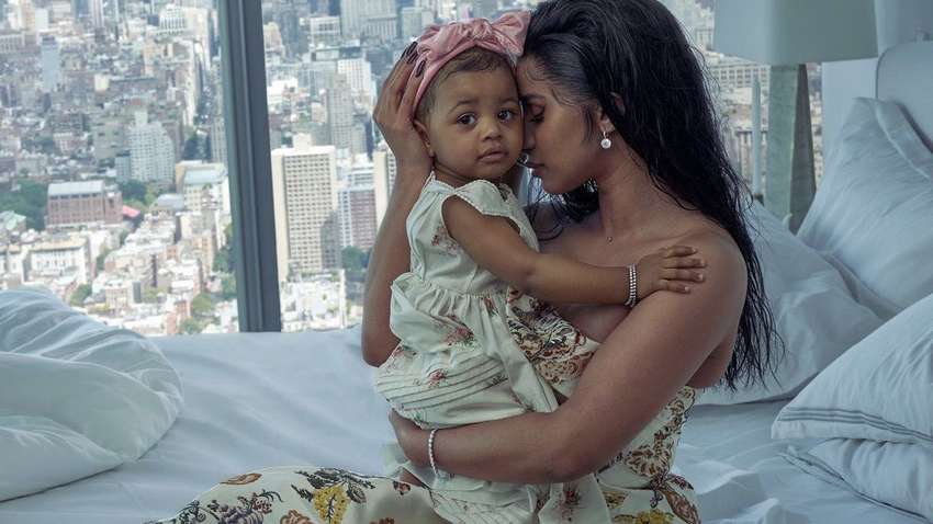 Cardi B з донькою з'явилася на обкладинці відомого глянцю