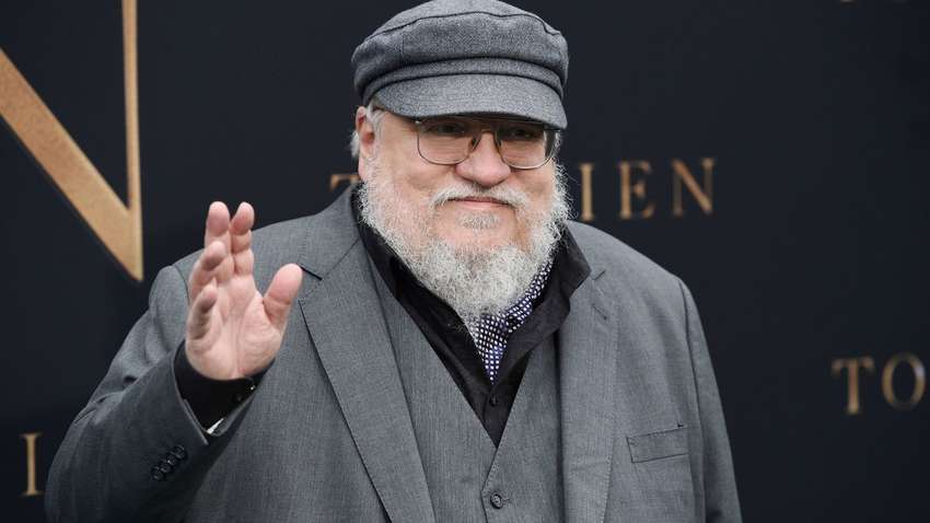 Автор «Игры престолов» назвал свой любимый сериал 2020 года