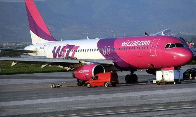 Wizz Air перенесе рейси в аеропорт «Бориспіль»