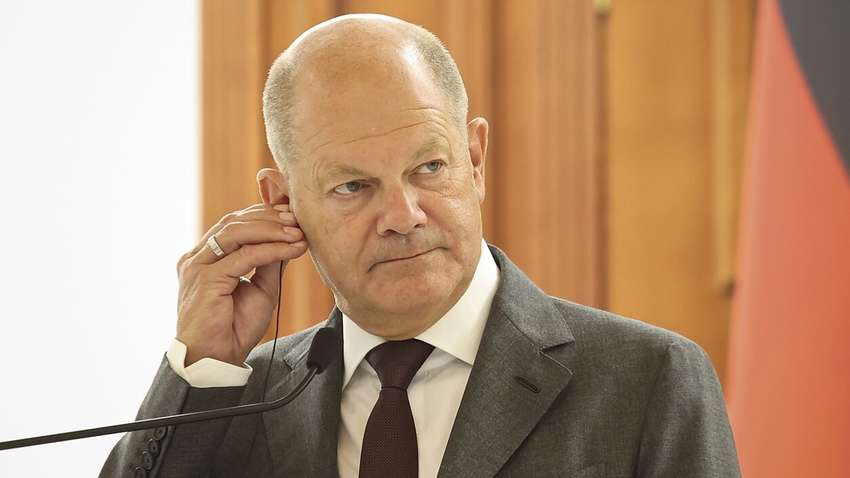 Чи готовий Трамп піти на мирну угоду з Путіним в обхід позиції Києва: Шольц зробив заяву