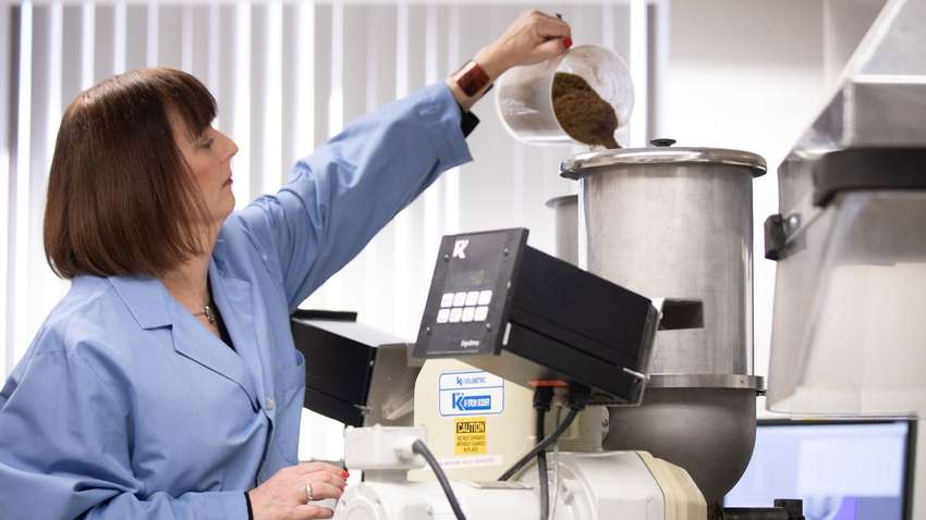 Ford перетворять кавові відходи з Мcdonald's в автомобільні запчастини