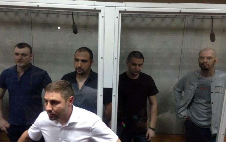 Экс-бойца «Беркута», подозреваемого в убийстве 48 майдановцев, выпустили из СИЗО