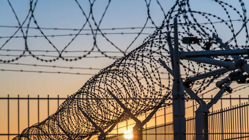 Пытки и голод: в колониях в ОРДЛО нечеловеческие условия Пытки и голод: в колониях в ОРДЛО нечеловеческие условия