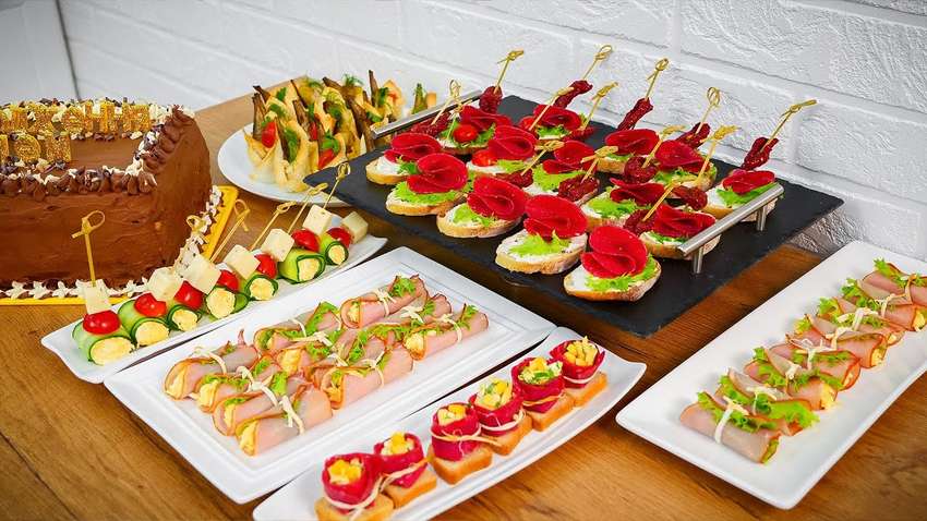 Топ-3 ідеї для святкового столу: що приготувати на Новий рік 2025 Топ-3 ідеї для святкового столу: що приготувати на Новий рік 2025