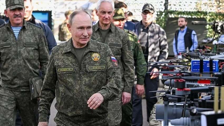 Кремль требует Донбасс любой ценой: генералы назвали Путину сроки, когда добудут «победу»