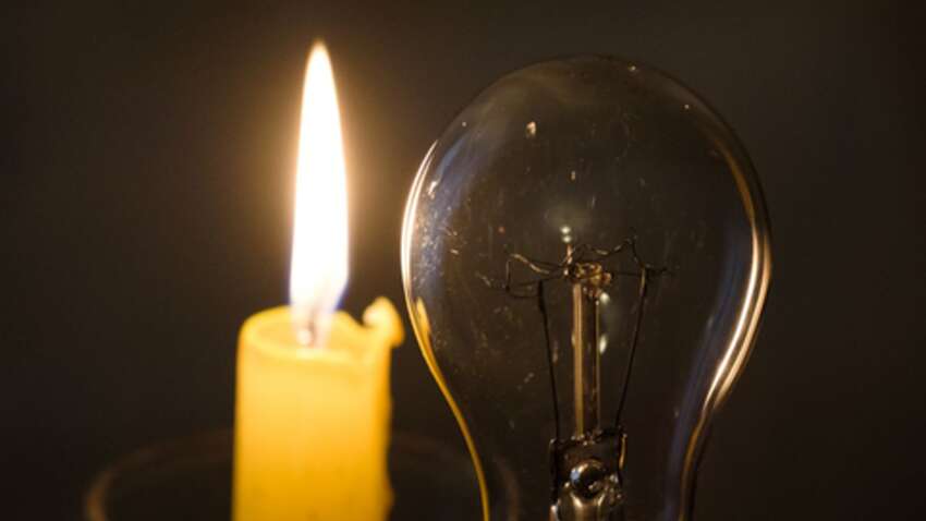 Массированный удар по Киеву: где в Украине уже вводят графики аварийных отключений света Массированный удар по Киеву: где в Украине уже вводят графики аварийных отключений света