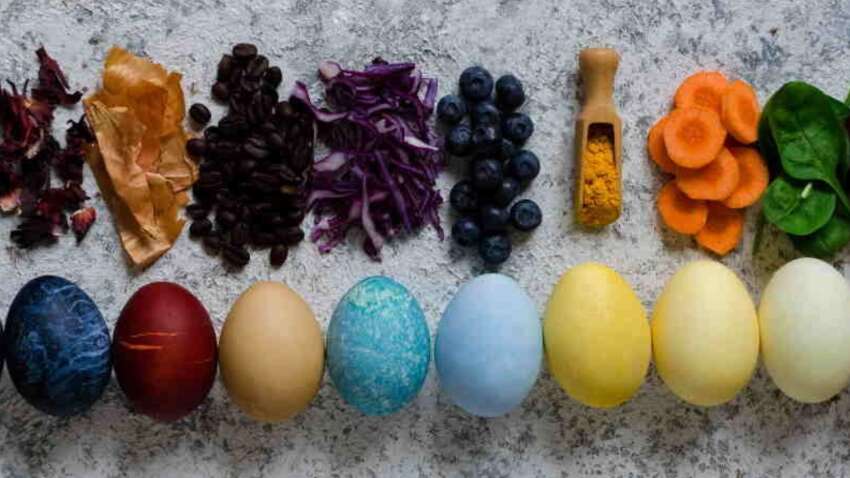 Цибулиння – вчорашній день: ці натуральні способи зроблять ваші великодні яйця розкішними