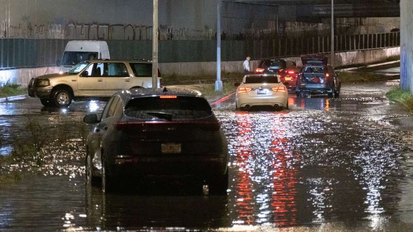 Ураган «Ида» унес много жизней, среди них есть дети