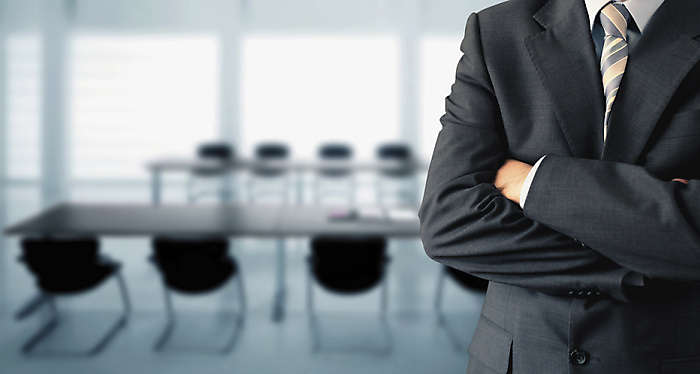 Кадровий дефіцит в Україні: чому зарплати зростають, а людей не вистачає