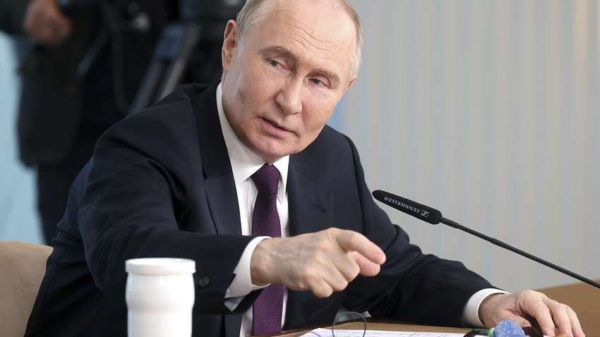 Путин, наконец, признал, что Россия серьезно вляпалась на десятки лет Путин, наконец, признал, что Россия серьезно вляпалась на десятки лет