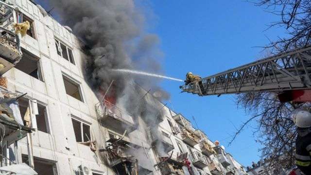 Росіяни поставили на конвеєр низку ракет: скільки ще триватимуть масовані обстріли Росіяни поставили на конвеєр низку ракет: скільки ще триватимуть масовані обстріли