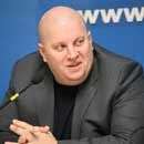 Бродский пообещал убрать нелегальных таксистов