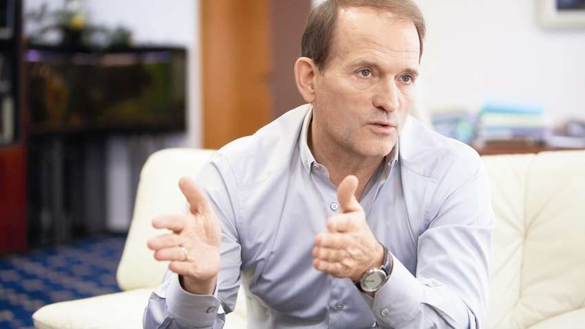 "Сьомий рік правління Порошенка": Медведчук про напад на офіс ОПЗЖ