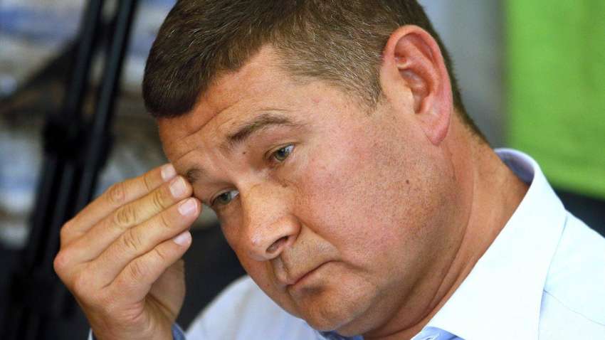 ЦИК отказалась регистрировать на выборах экс-нардепа Онищенко и блогера Шария