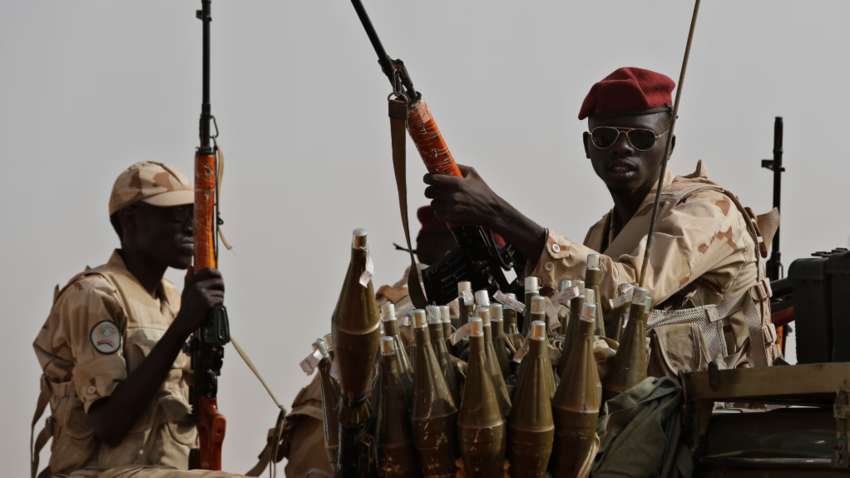 Ужасная резня на рынке в Судане: погибло более 100 человек Ужасная резня на рынке в Судане: погибло более 100 человек