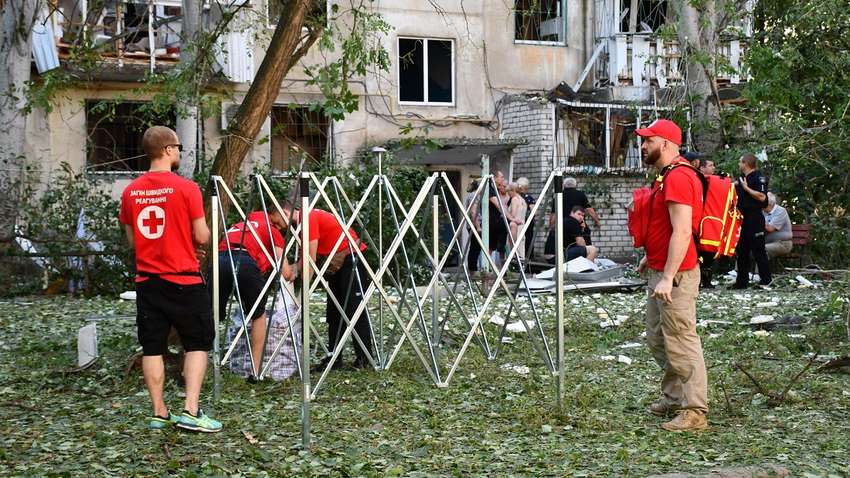 Ким рассказал о последствиях ракетного удара по Николаеву: есть жертвы (Фото)