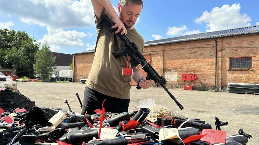 Украина получила оружие из неожиданного источника