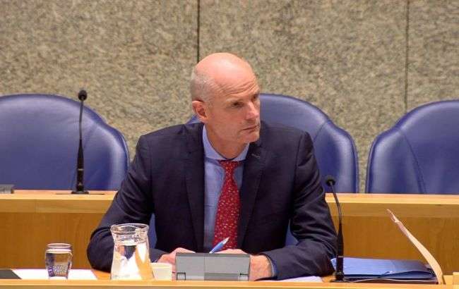 Глава МИД Нидерландов завтра посетит Украину