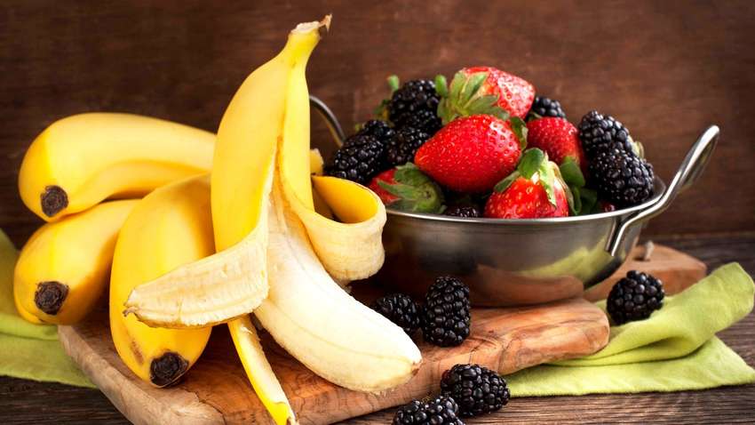 Названо фрукти, які знижують кислотність шлунка