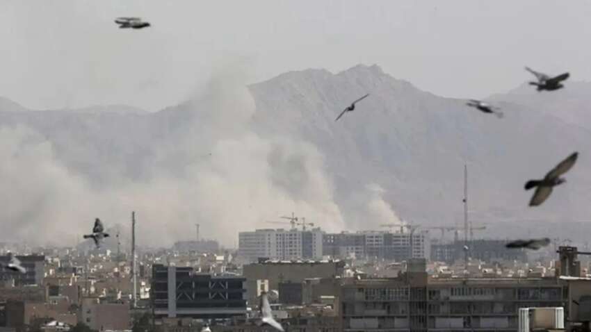 Лучшего подарка Путину не существует: Украину жестко раскритиковали из-за странной уступки 