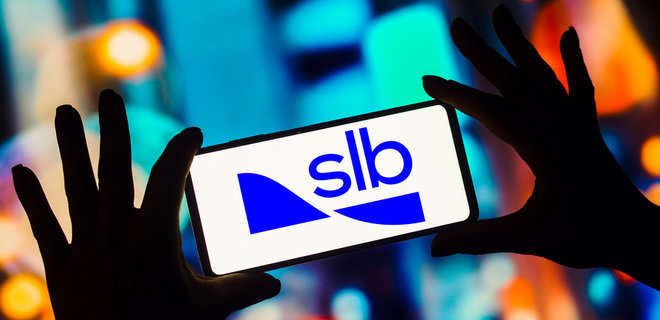 Найбільша у США нафтосервісна компанія SLB не має наміру покидати Росію через нові санкції, - FT