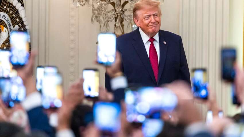Дональд Трамп попал в очередной конфуз: как переименовал ИИ Дональд Трамп попал в очередной конфуз: как переименовал ИИ